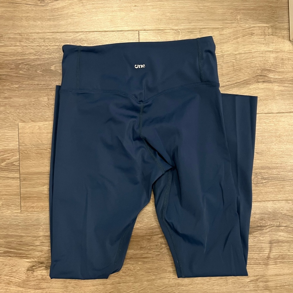 Muses only navy leggings